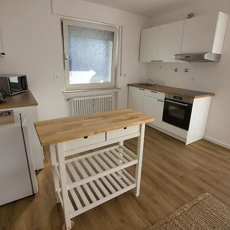 Séjour chez l'habitant Moderne In Zentraler Lage Bei Time