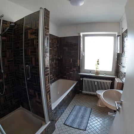 Moderne In Zentraler Lage Bei Time *