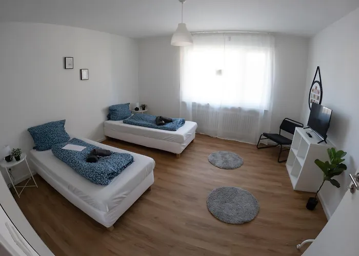 Moderne In Zentraler Lage Bei Time